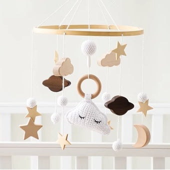 Handgefertigtes Baby-Mobile